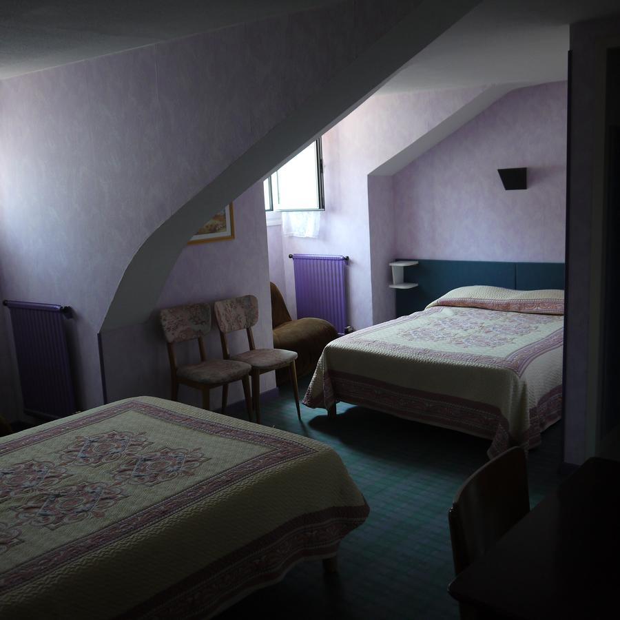 Hotel Saint-Charles Lurdy Exteriér fotografie